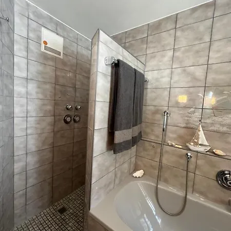 „partanum“ Apartamento *